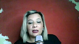 Lola's first time with another woman in erotic video