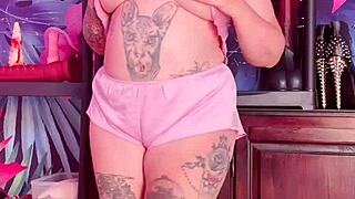 Fat ass beauty teases in silk pajamas