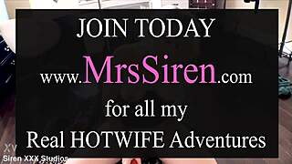Dee Siren's office antics: blonde MILF with big ass and toys