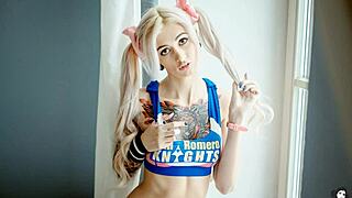 Flaca's tantalizing lingerie and lollipop-themed outfit in cosplay video