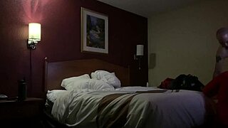 Straight man has unprotected sex with transgender man in hotel room