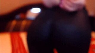 Amateur brunette dances and humps in private webcam show