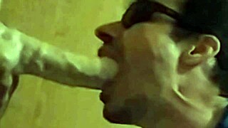 European babe sucks and swallows 25cm toy in homemade video