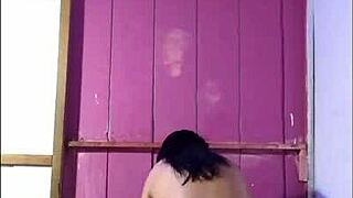 A woman changed a light bulb in her home and received oral sex as a reward for her good deed.