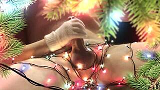 Steamy homemade video of naughty housewife getting messy with her neighbor