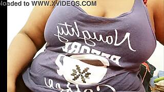 Seductive Indian domestic worker