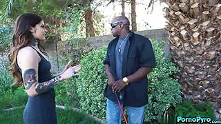 Vanessa Vega, a provocative woman, engages in an intense encounter with her blind African American neighbor.
