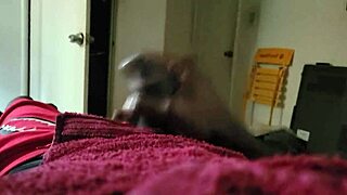 Amateur with a big dick tries out his skills