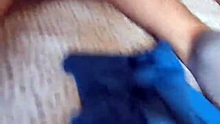 My Italian girlfriend wants to tear up her pussy