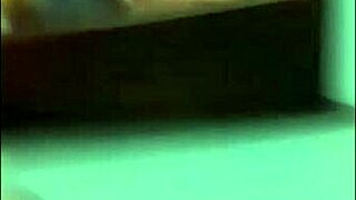 Beautiful Venezuelan camgirl Kanynena in hot video call