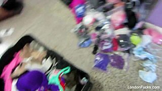 London Keys and Mia Lelani in hot lesbian action behind the scenes