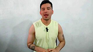 Married man with wide 23cm penis gets secretly fucked