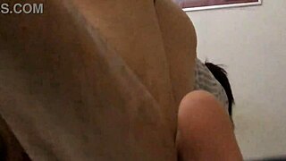 Big ass amateur street slut in action
