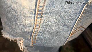 Skinny coelhinha gets gang banged by hubby and friends