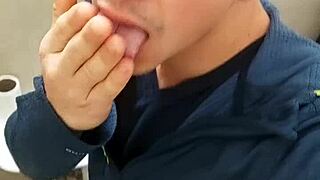 Gay amateur with blue hair masturbates in pride video