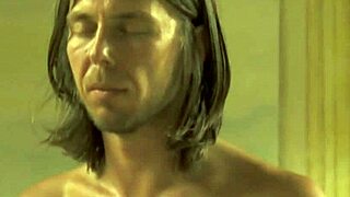 Sensual massage of the Yoni: The Indian beauty’s experience