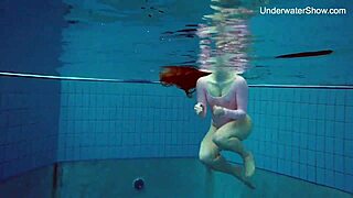 Simonna’s steamy and sensual encounter in the public swimming pool