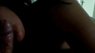 18-year-old Aluna learning to suck in Netflix's dark room