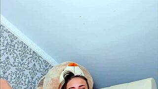 Small girl’s big ass gets worshipped in this fetish film