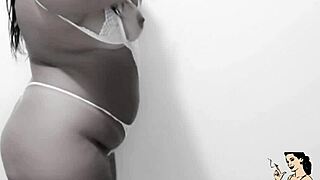 Big-titted amateur Suellen Santos enjoys bathroom masturbation sessions