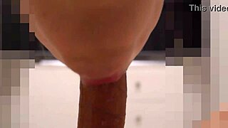 A big cock is throbbing and a babe gives a blowjob and feels it