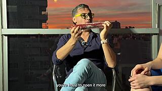 Keila Bassi enjoys Argentine chori in Juan Bustos' podcast