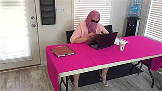 White MILF gets fingered and creampied at the office
