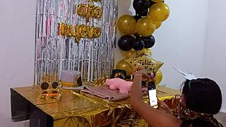 Hot stepsis flashing her cunt for a doll fuck