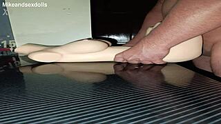 Trailer Sally in innovative position