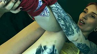I like my feet licked while being tied up