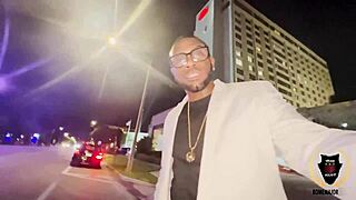 Rome Major fucked a gorgeous blonde in his car in Rome