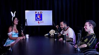 faz a putaria de verdade gosta do saco grande do pau pra sentir batendo na buceta colocou o plug no cu e o 69 - tifany rocha swing cast watch on sheer red