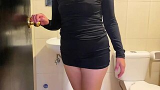 Cheated on husband with plumber who drilled my ass hard and finished inside
