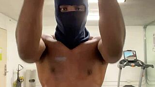 Damn, Working Out My Neck and Shoulders Hard for the Ladies! Check This Black Muscle in Action!