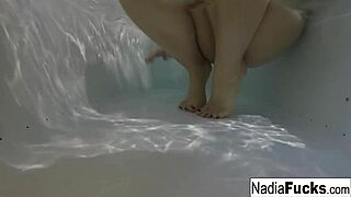 Sexy Nadia dominates her bath with wild rubber duckies playtime