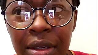Ebony MILF's solo masturbation session