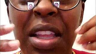 Ebony MILF's solo masturbation session