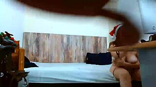 Roberto Edgar sings and masturbates in Argentinian cumbia video