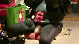 Shemale in latex: Roxina's big cock and big tits