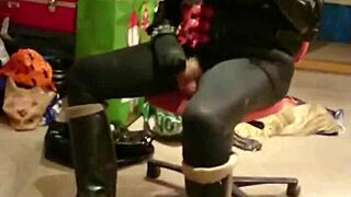 Shemale in latex: Roxina's big cock and big tits