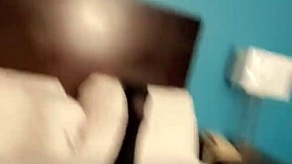 Cougar queen mistress takes on big black cock