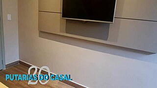 Big ass blonde gets her pussy and mouth filled with cum by TV technician