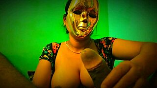 Shweta's seductive Indian charm
