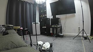 SCARLETT JOHNSON GIVES FOOTJOB IN POV FETISH SCENE WITH TEEN 18+ ACTION