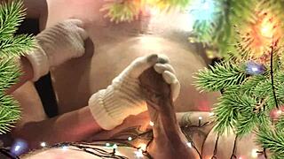 Steamy homemade video of naughty housewife getting messy with her neighbor
