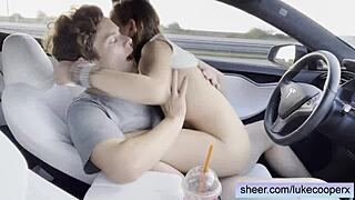 eighteen-year-old amateur hooks up for a tinder date fuck in car