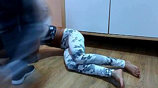 Belly hitting and feet fetish with Gabriela Pianta