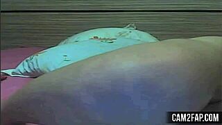 Free webcam action with hot anal sex with a teen