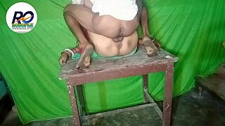 Beautiful Indian house wife in hot scenes in saree