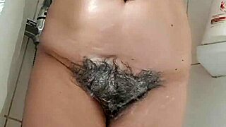 stepmom puts on a sexy show with her hairy pussy, teasing in a solo latina performance